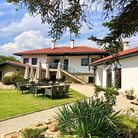 Hotel Drive Point Asparukhovo (Varna)