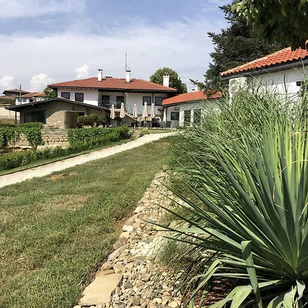 Hotel Drive Point 3*