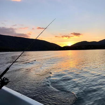 فندق Drive Point 3*