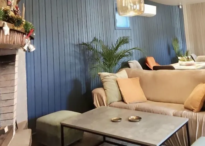 Drive Point Hotel 3*